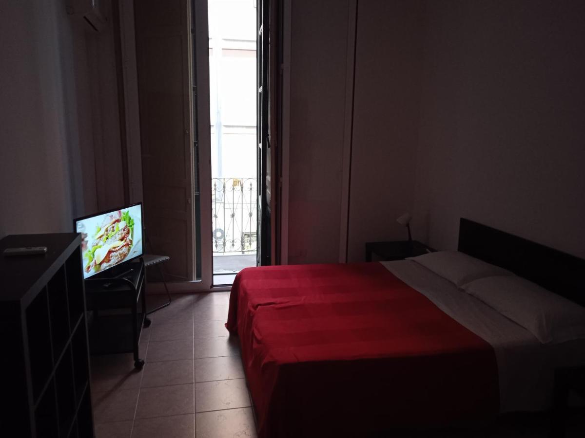 B&B Caravaggio Only 200 Metres From Ortigia Syrakus Exterior foto